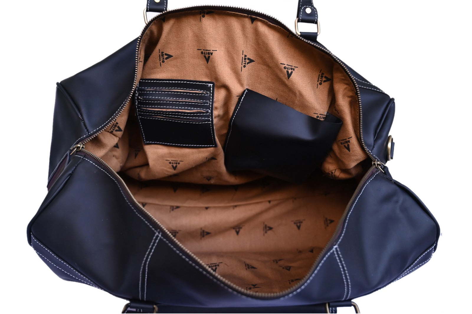 Vintage Leather Duffle Bag – Handmade Travel Weekender with Buckle Pocket & Adjustable Strap